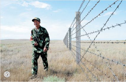 护边员魏德友义务巡边近20万公里