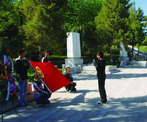 释放青春活力，谱写时代风采