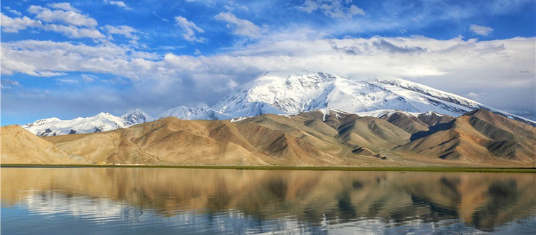 【新疆是个好地方】帕米尔高原风景如画引客来