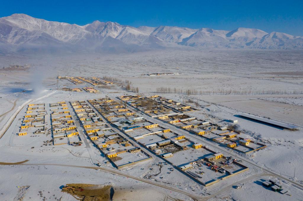 新疆：冰雪旅遊點燃寒冬熱情