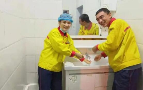 实干填写幸福清单 真情换取幸福指数