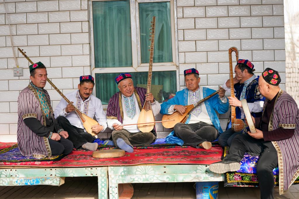 新春走基層|新疆非遺傳承人蘇來曼的“冬忙季”
