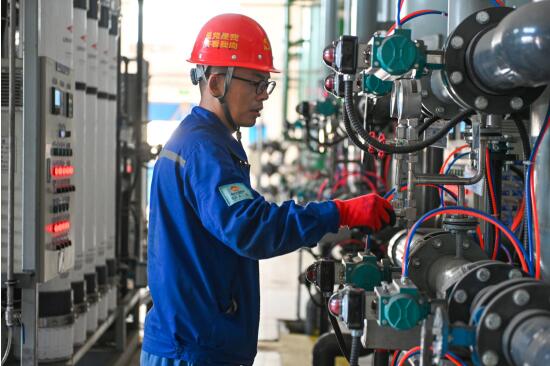 国能新疆活性炭公司生产车间：以实干唱响青春之歌