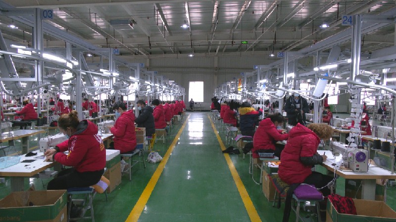 尉犁：优化营商环境 发展纺织服装产业 带动群众稳定就业4