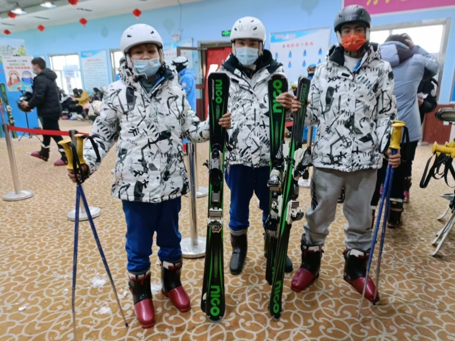 C:\Users\lenovo\AppData\Local\Temp\WeChat Files\aa8deb50b9ba1d96544dd7c89d6fd19.jpg