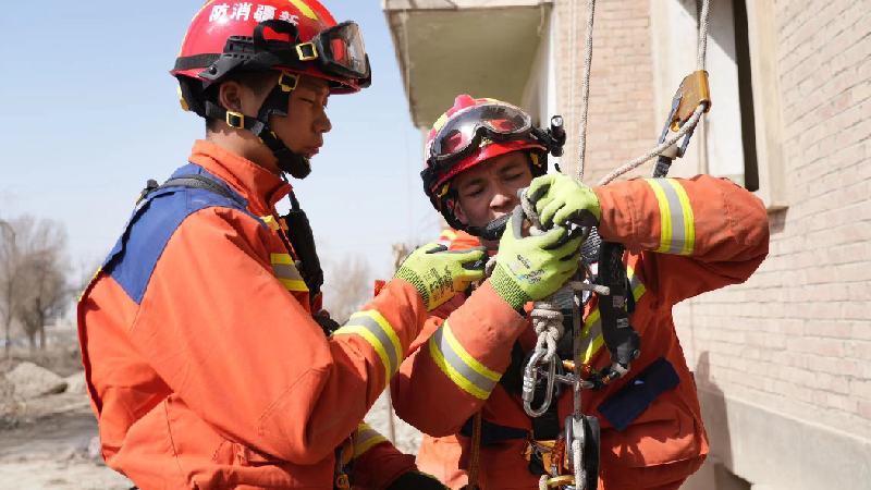 3d2d21576108924885c6eb6d40fb4e6