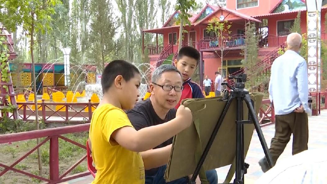 C5498.00_19_43_47.Still022