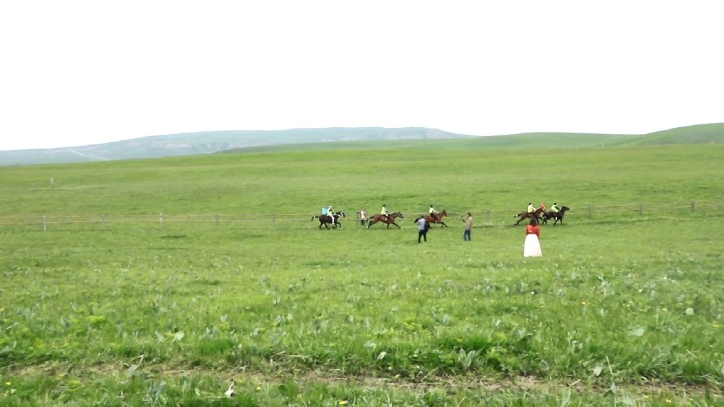 D:\Backup\Desktop\2022临时\【贯彻落实自治区党委十届三次全会精神】专栏:特克斯县:文旅融合 绘出旅游新图景\【贯彻落实自治区党委十届三次全会精神】专栏:特克斯县:文旅融合 绘出旅游新图景\W020220525719389558161.jpeg