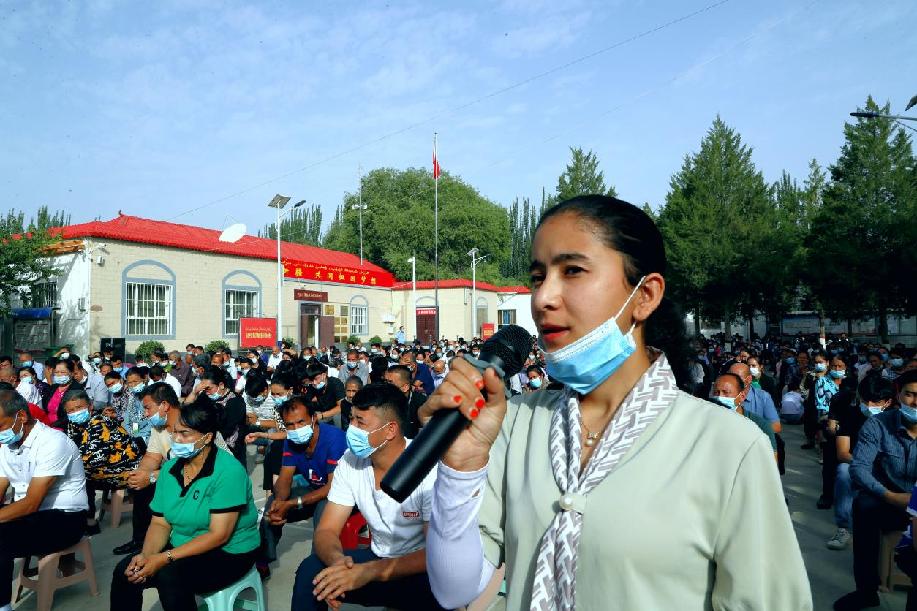 3dc0407edf73dd5b2658331b72d4021