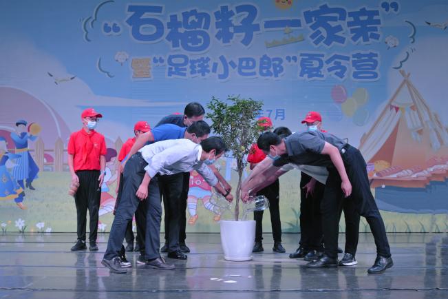 7e5968a85ac99ddb4f40cbb0166ad83