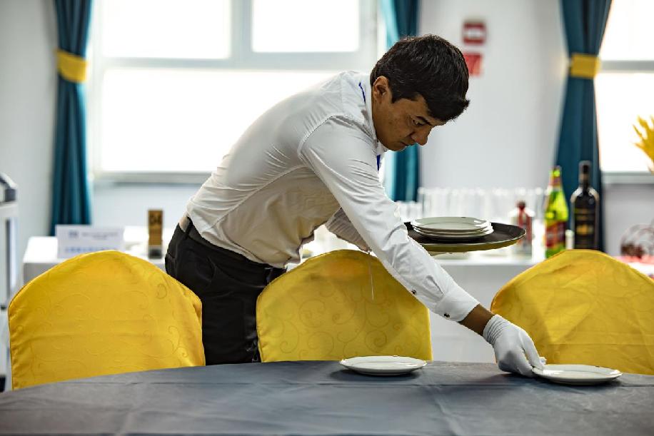 E:\2022.7.20 技工学校\A94A3008.jpgA94A3008