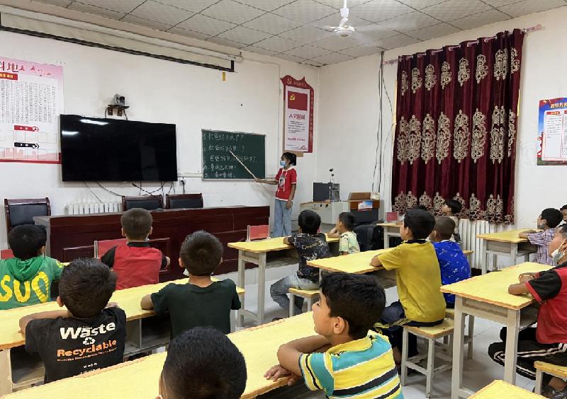 D:\1.星期一\照片\IMG_7590.JPGIMG_7590