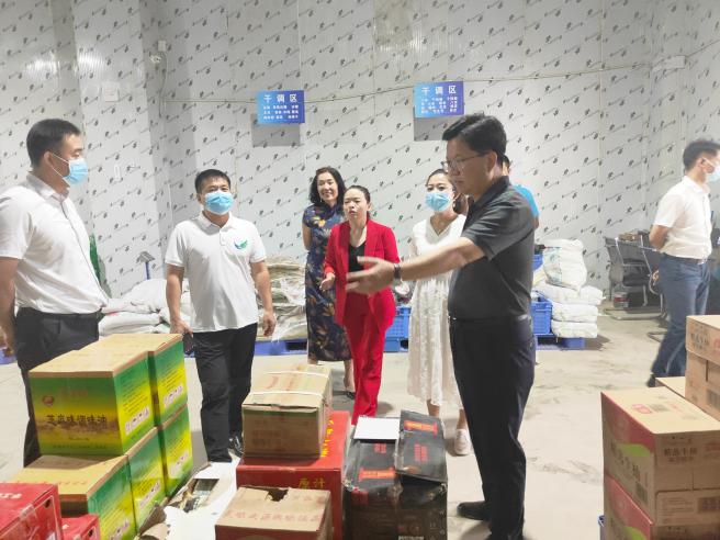 1b0298f7683470a9a6a973e9387a97c