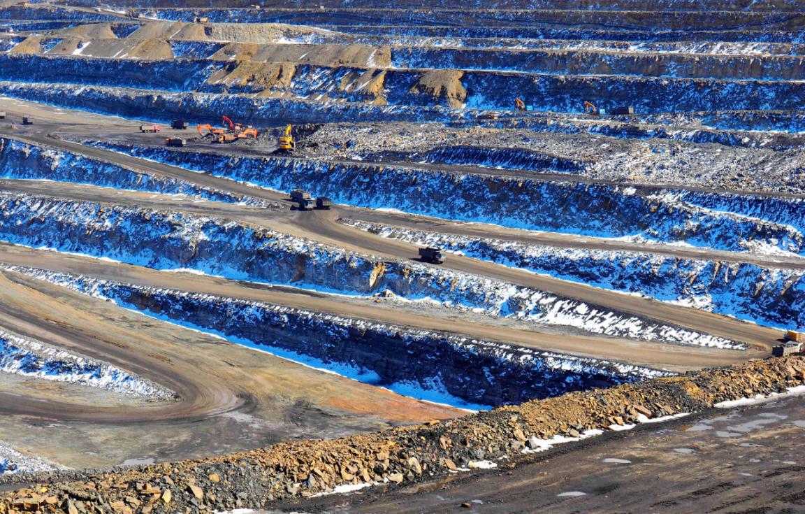 作品名称:“千层慕斯”(张一宁)