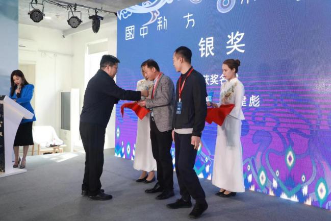 a83e1f904e3e6e3144606bbe4638710