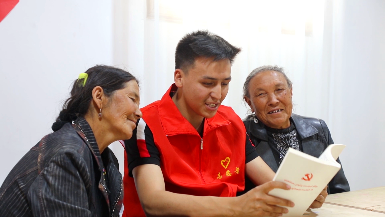 2E4A0723.00_19_41_11.Still007