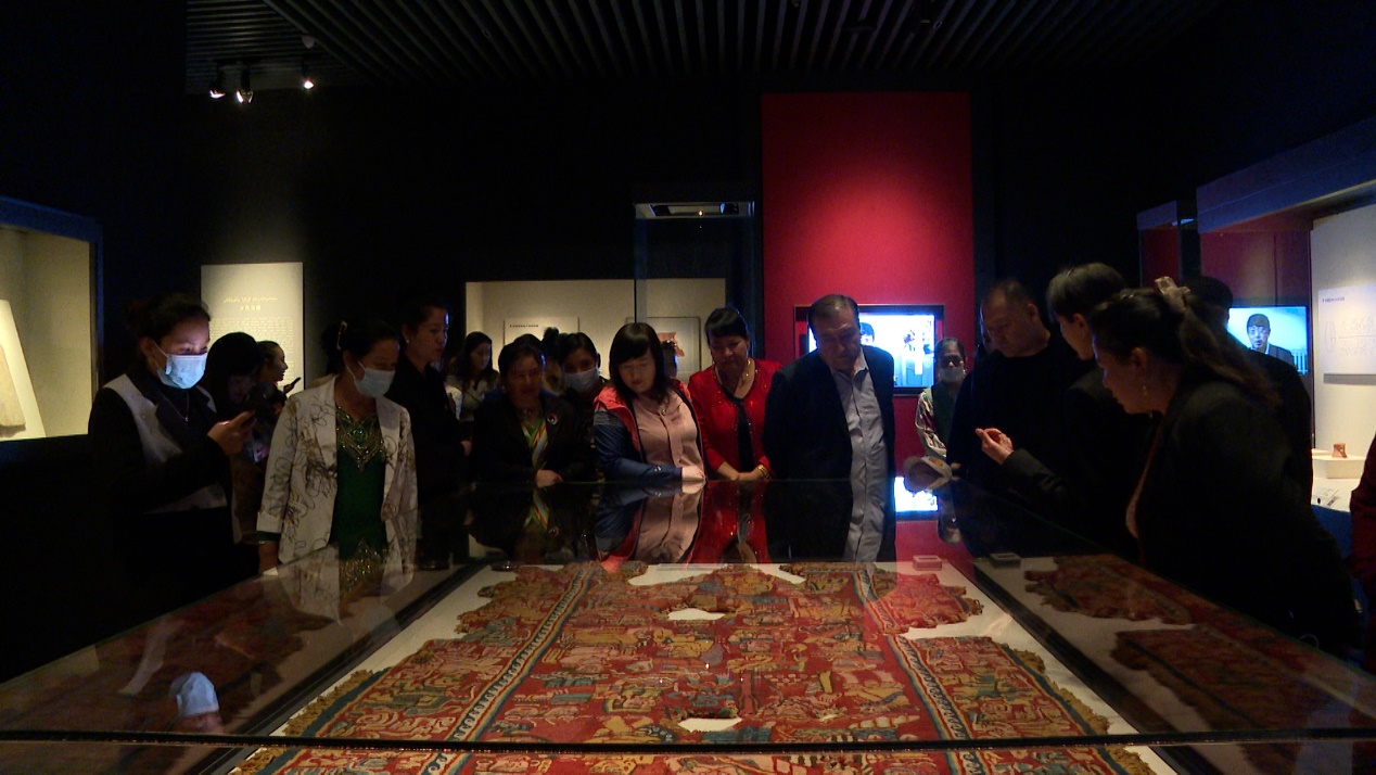 序列 01.00_10_34_08.Still003