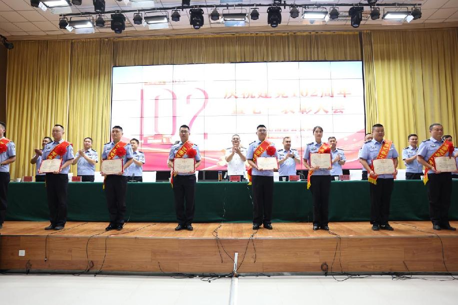 6e30e7a7804cef0ec658d2709434d08