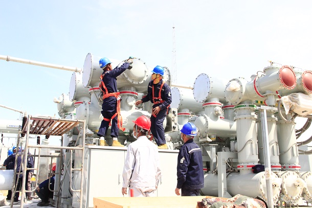 图为甘泉堡220千伏输变电站工程施工场景。 宋争摄