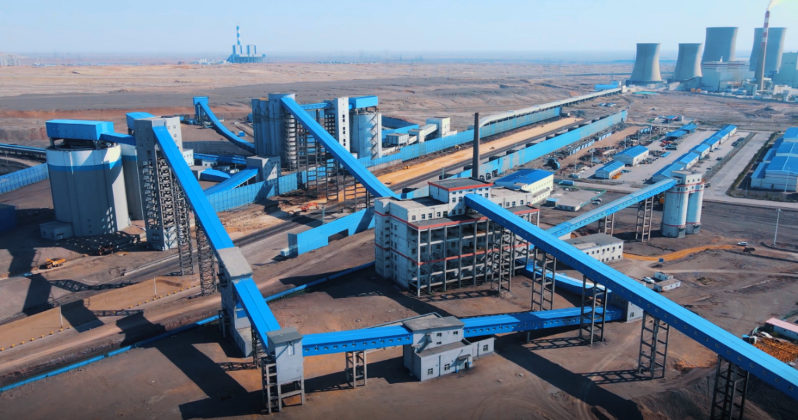 新疆公司准东露天煤矿输煤廊道