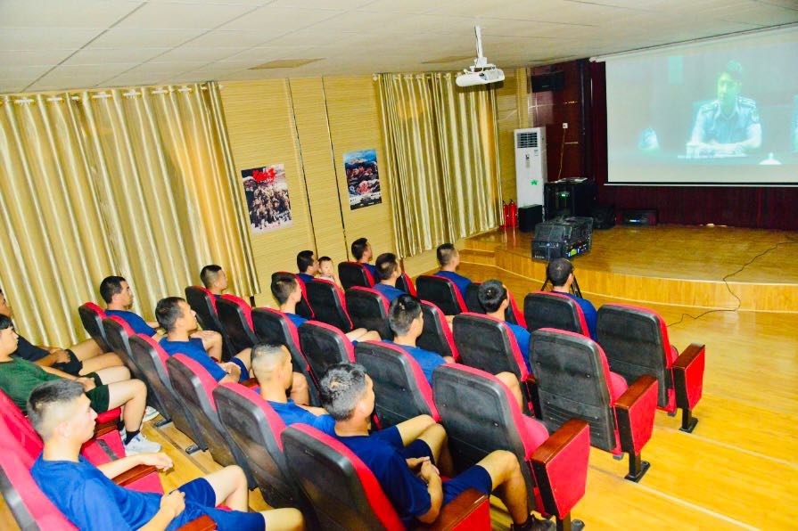 9f2b242d48518236c8c38353a3f43e3