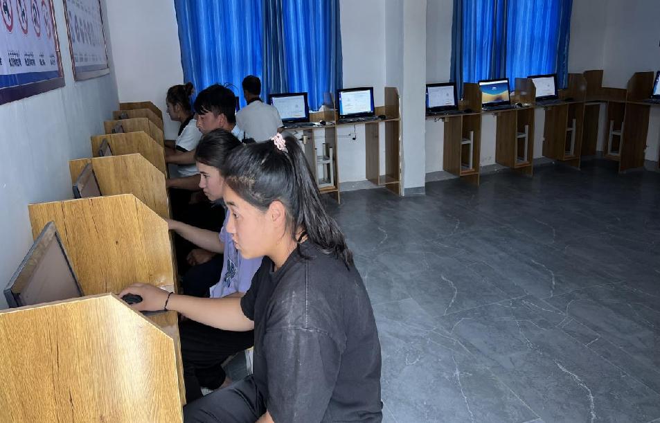 7f638ad2d08052fe2556c51b32ef95b