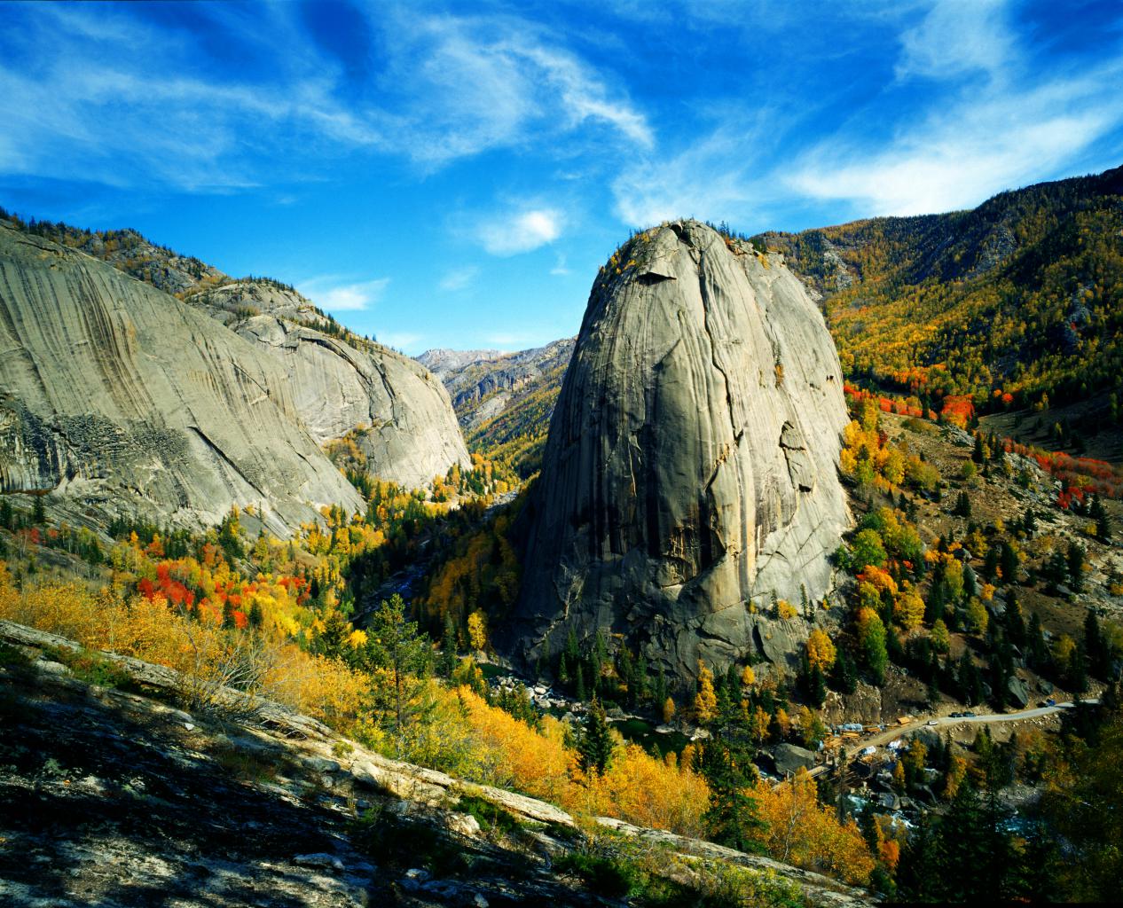额尔齐斯河大峡谷