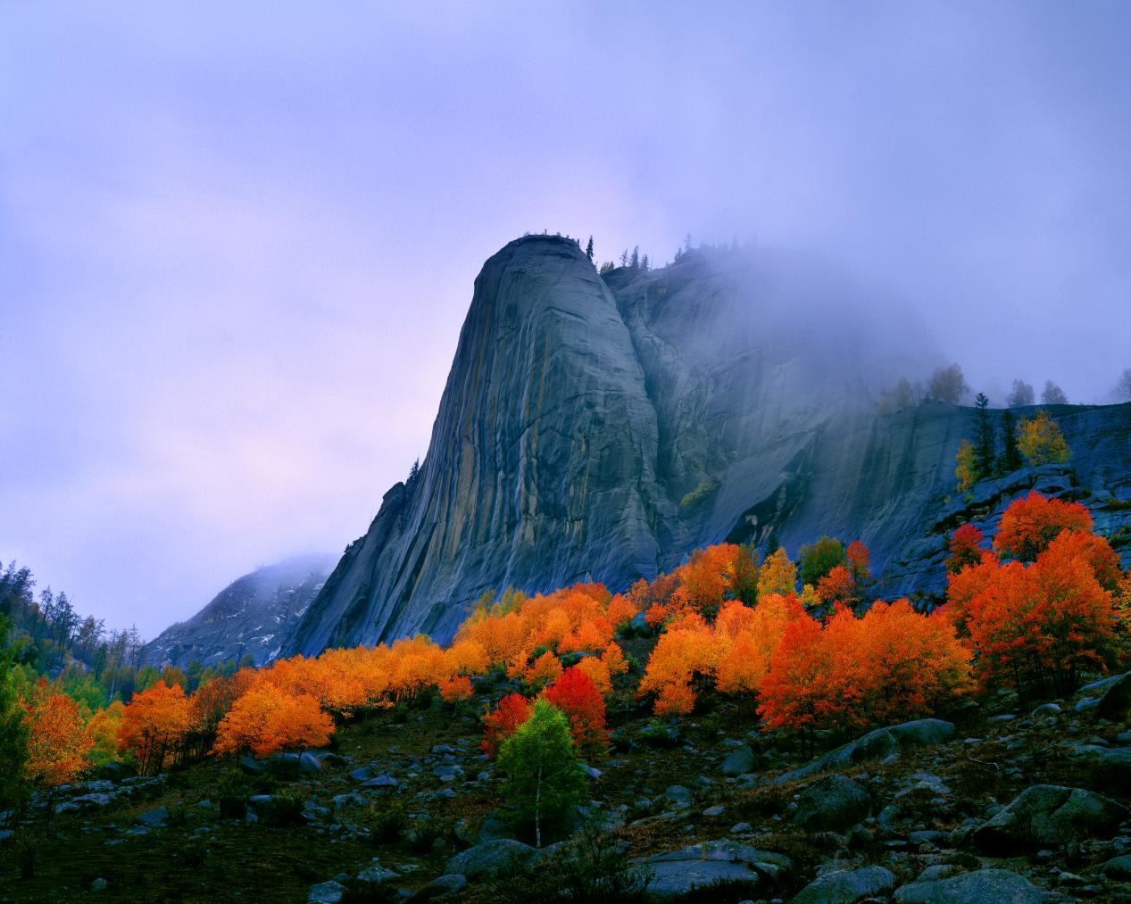 地质奇观可可托海（俞兆龙摄影)