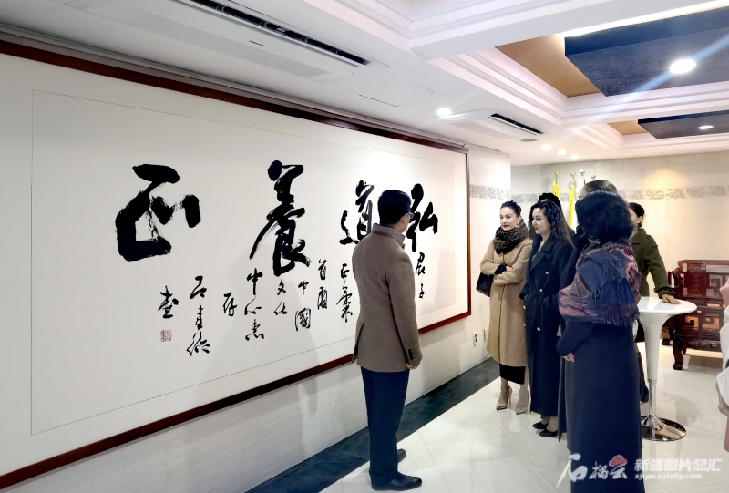 IMG_20231113_174105_edit_51556617002028