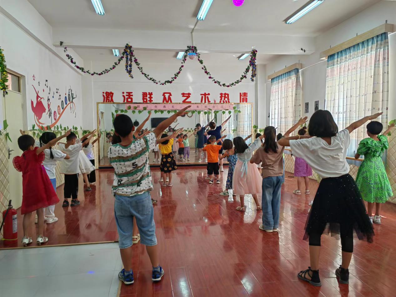 W020231127693672372417