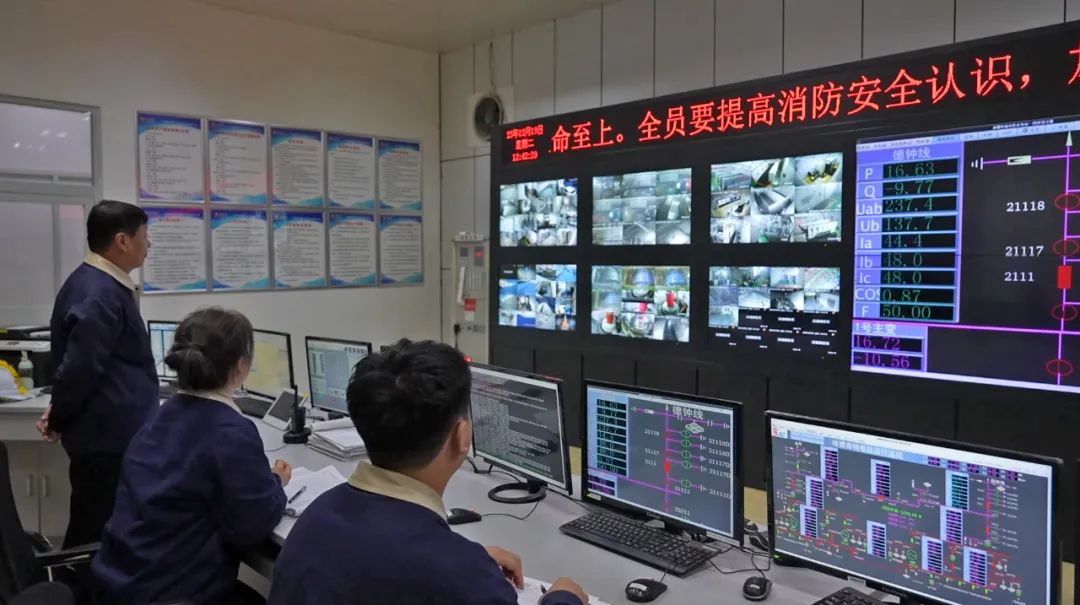 哈德布特水电站