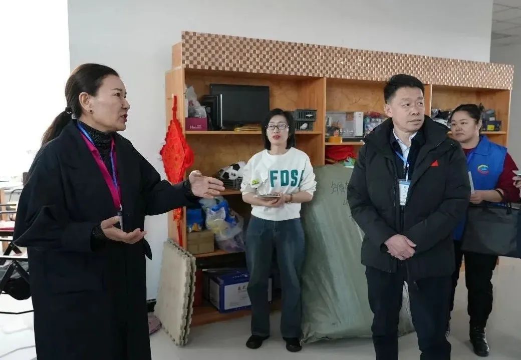 富蕴县委副书记、政府县长努尔玛娜提&middot;哈布德勒带队调研第五次全国经济普查现场登记工作