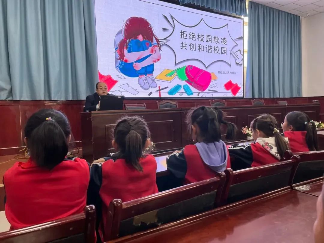 法治副校长倾情守护&ldquo;少年的你&rdquo;2
