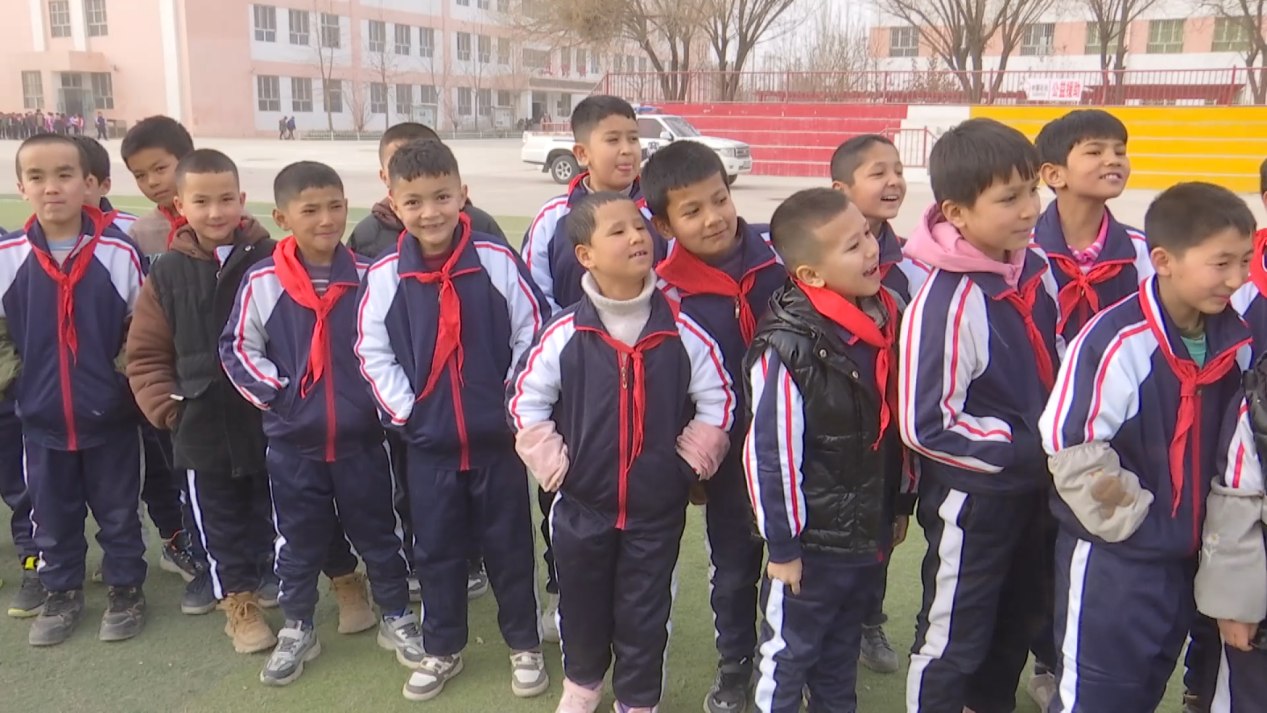 岳普湖县：&ldquo;情景演绎&rdquo;进校园 宣传教育入童心14