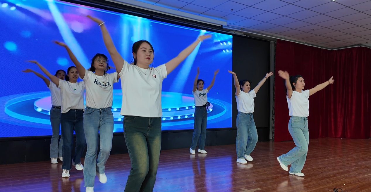 6138cc774aa8d8307d6cfe7f9d36fc1