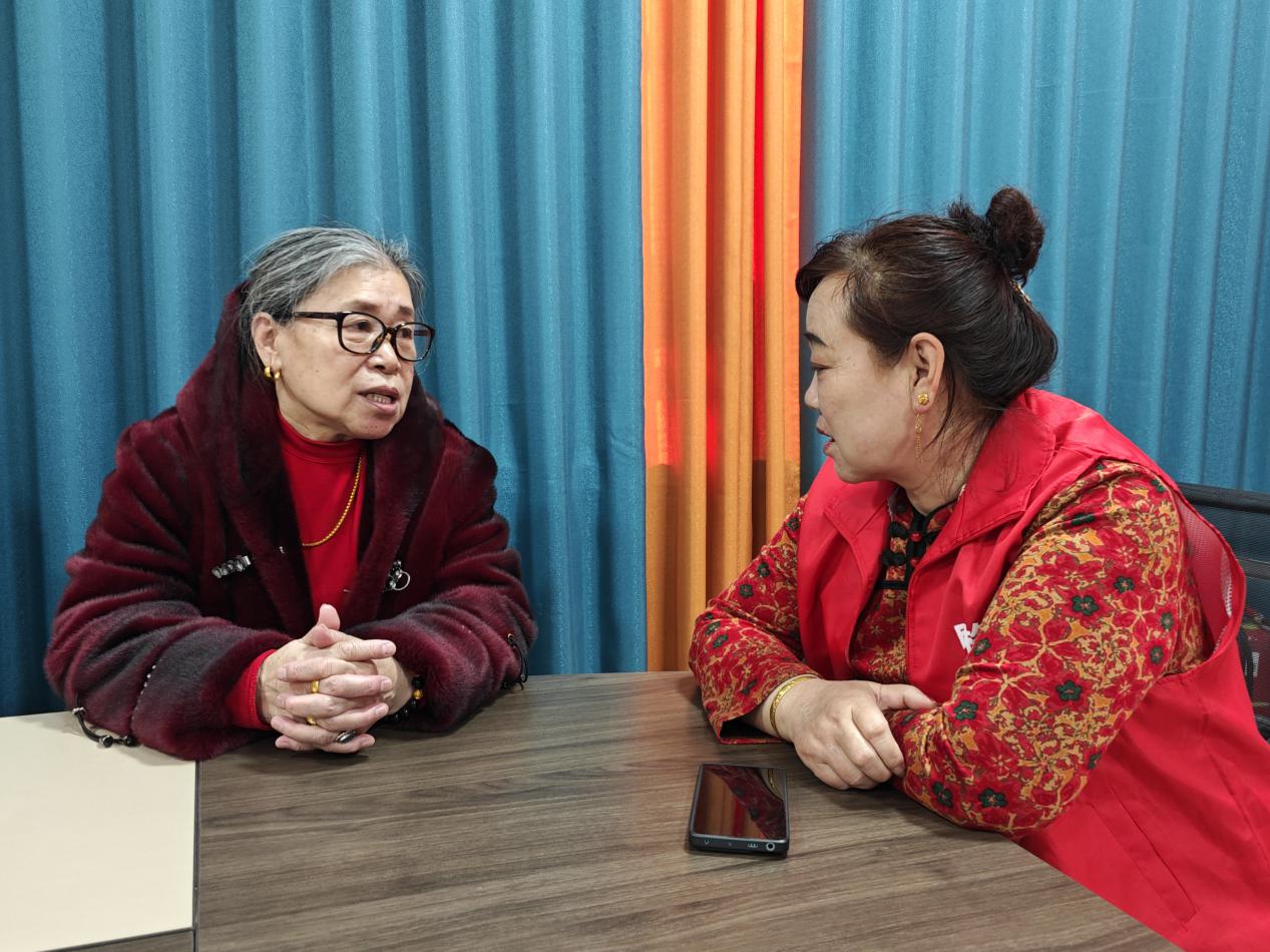 高锦萍申请加入志愿者队伍