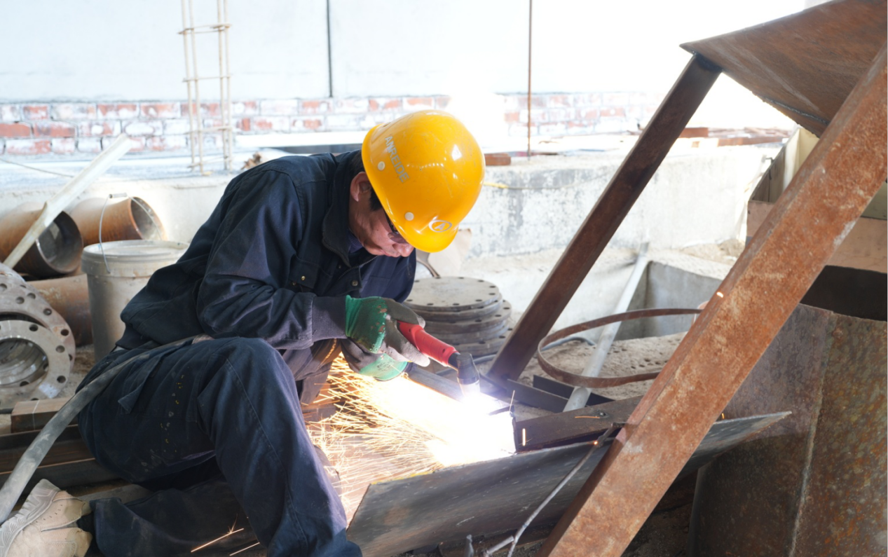 aef0dd3b7e432486aa9e4b342cdf0ce