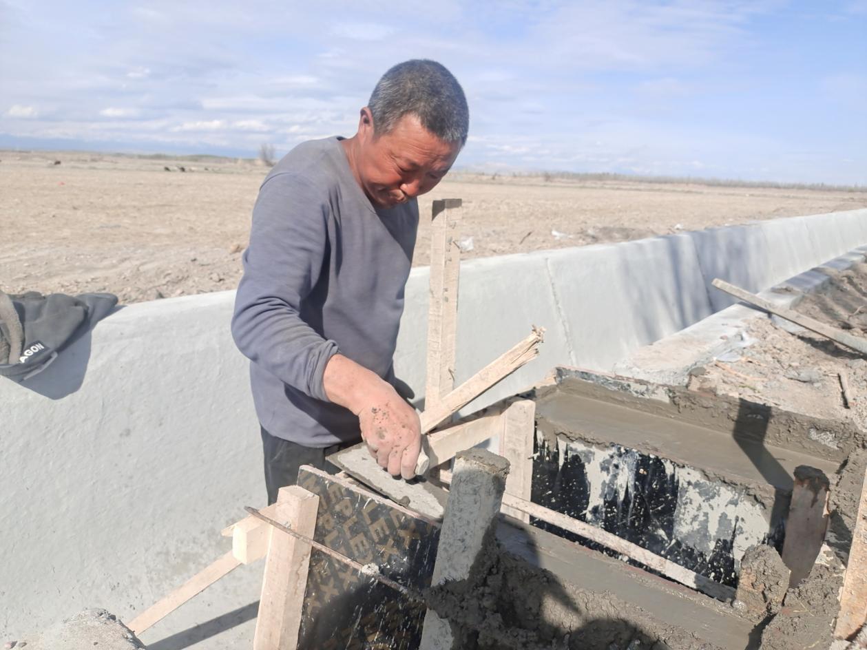 db8dab3c45ea753b1807d342a2b12ec