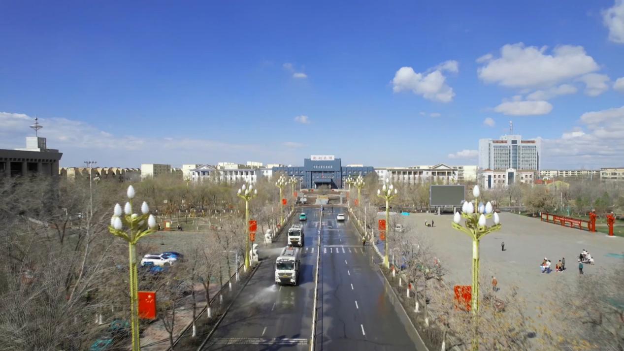 新湖农场:机力人力齐上阵 助力农场”颜值“再提升.mp4_20240404_153202.703