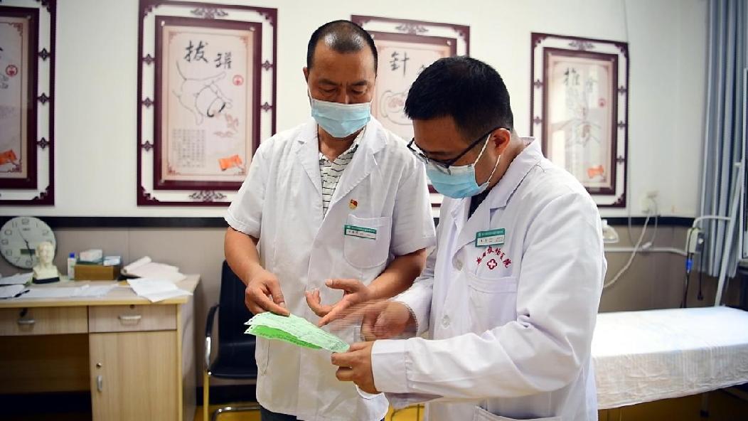 e4d0effcf202eebf1eed58a0e647c3d