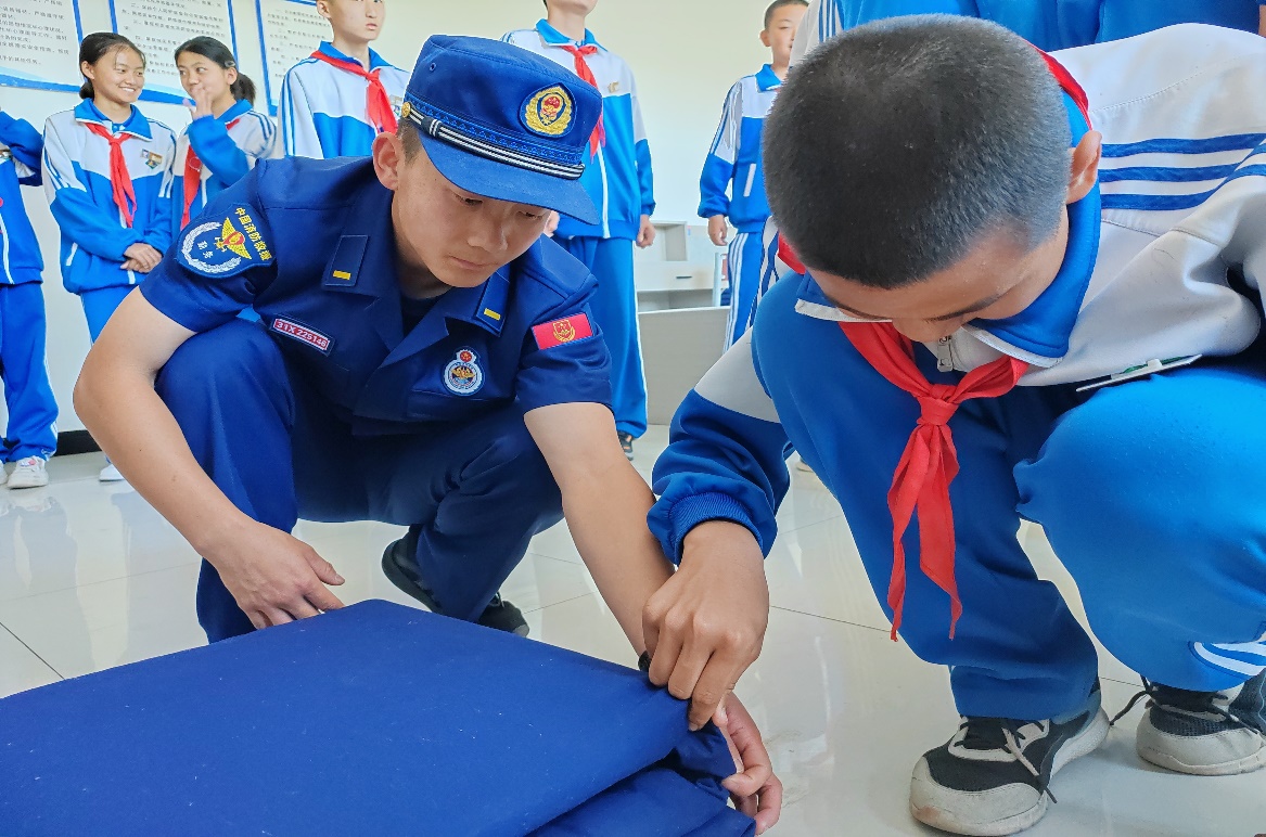 99bc6e353bfd4b8a971f12cf11c44a4