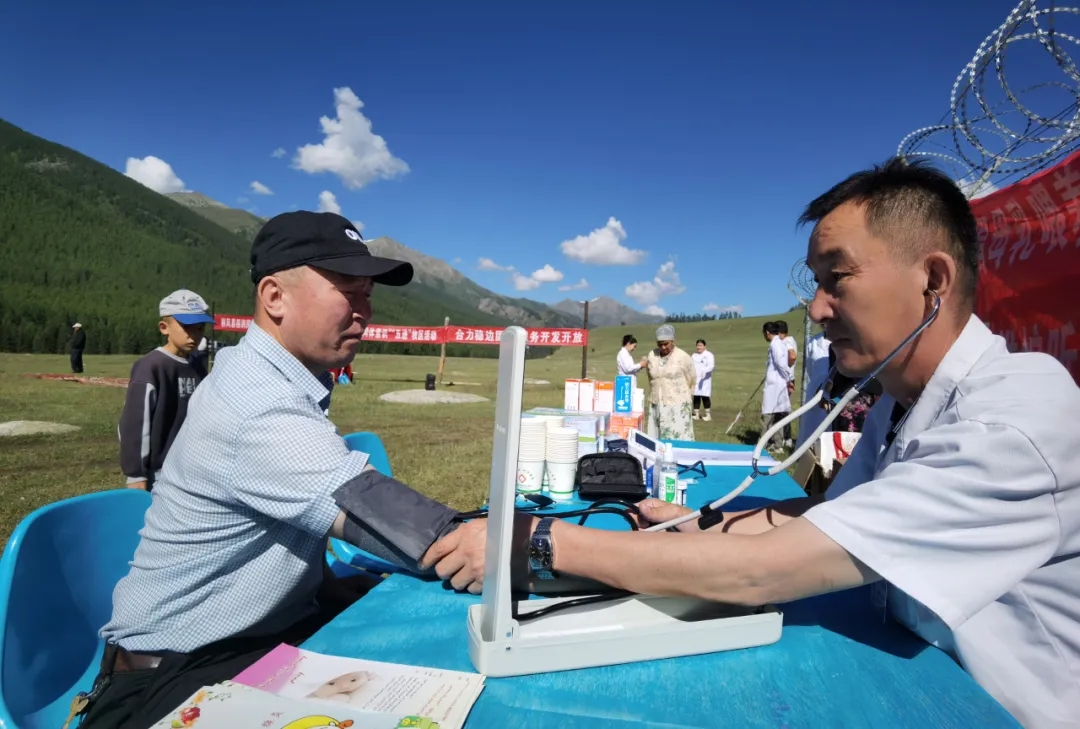 &ldquo;五进&rdquo;让牧区服务走心贴心更润心3.webp