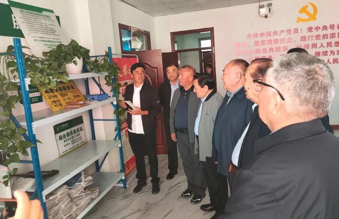 用心用情为村民 全心全意谋发展&mdash;&mdash;阿勒泰地区劳动模范加那提&middot;吾拉尼别克2.webp