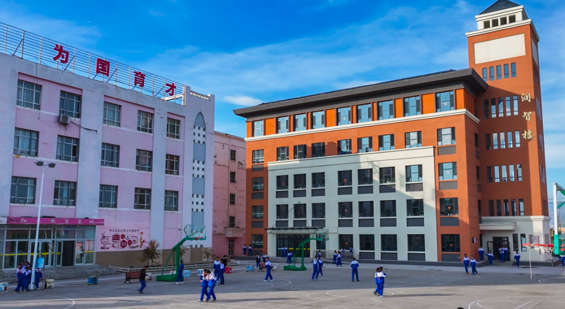 6.总投资952万元,建筑面积3168平方米新建的的新源县第五中学教学楼。