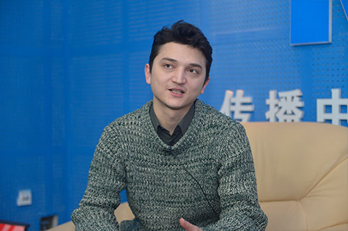 访总政歌舞团青年舞蹈家玉米提